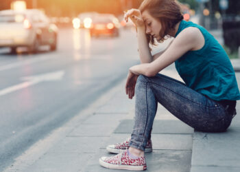 Sadness — Not Disgust — Intensifies Cravings In Smokers