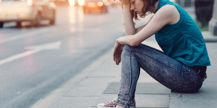 Sadness — Not Disgust — Intensifies Cravings In Smokers