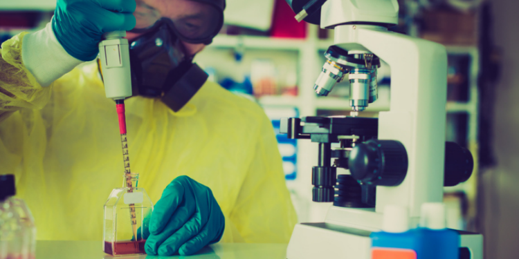 Biopharma Experts, Industry Representatives Convene to Discuss Innovation and Drug Pricing, Hosted by Questrom’s Rena Conti