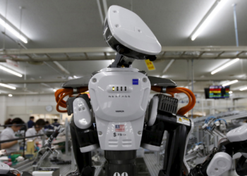 From Fragility to Resilience: COVID-19 Lessons for IOT Enabled Supply Chains