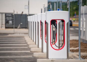 Impact of Electric Vehicle Charging Station Installation on Foot-Traffic at Brick-and-Mortar Retailers
