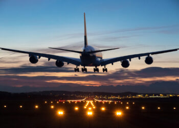 When’s the Best Time to Use Frequent Flyer Miles to Book Flights?