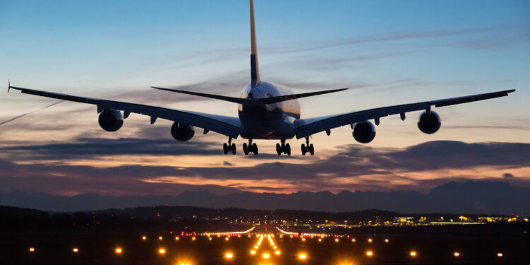 When’s the Best Time to Use Frequent Flyer Miles to Book Flights?